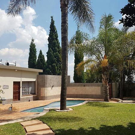 Private Apartments & Biz Stays Pretoria-Noord 外观 照片
