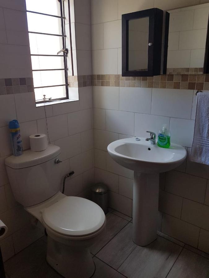 Private Apartments & Biz Stays Pretoria-Noord 外观 照片