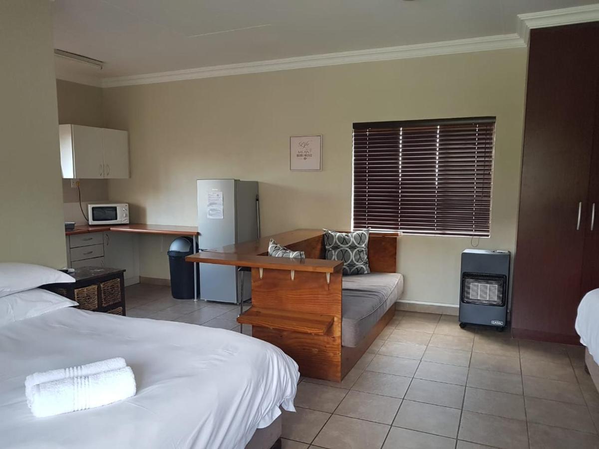 Private Apartments & Biz Stays Pretoria-Noord 外观 照片