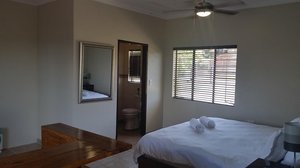 Private Apartments & Biz Stays Pretoria-Noord 外观 照片