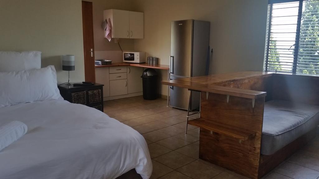 Private Apartments & Biz Stays Pretoria-Noord 外观 照片