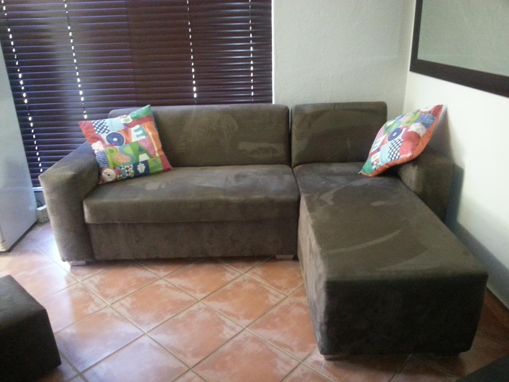 Private Apartments & Biz Stays Pretoria-Noord 外观 照片