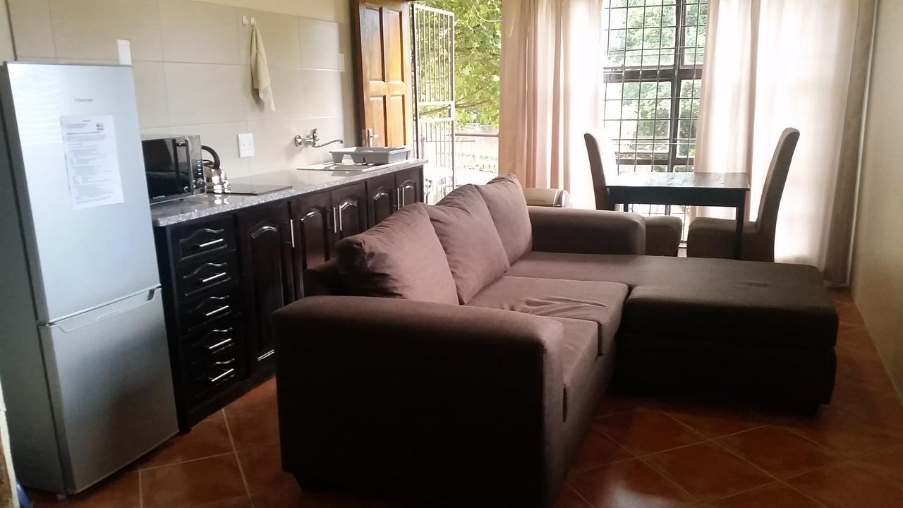 Private Apartments & Biz Stays Pretoria-Noord 外观 照片