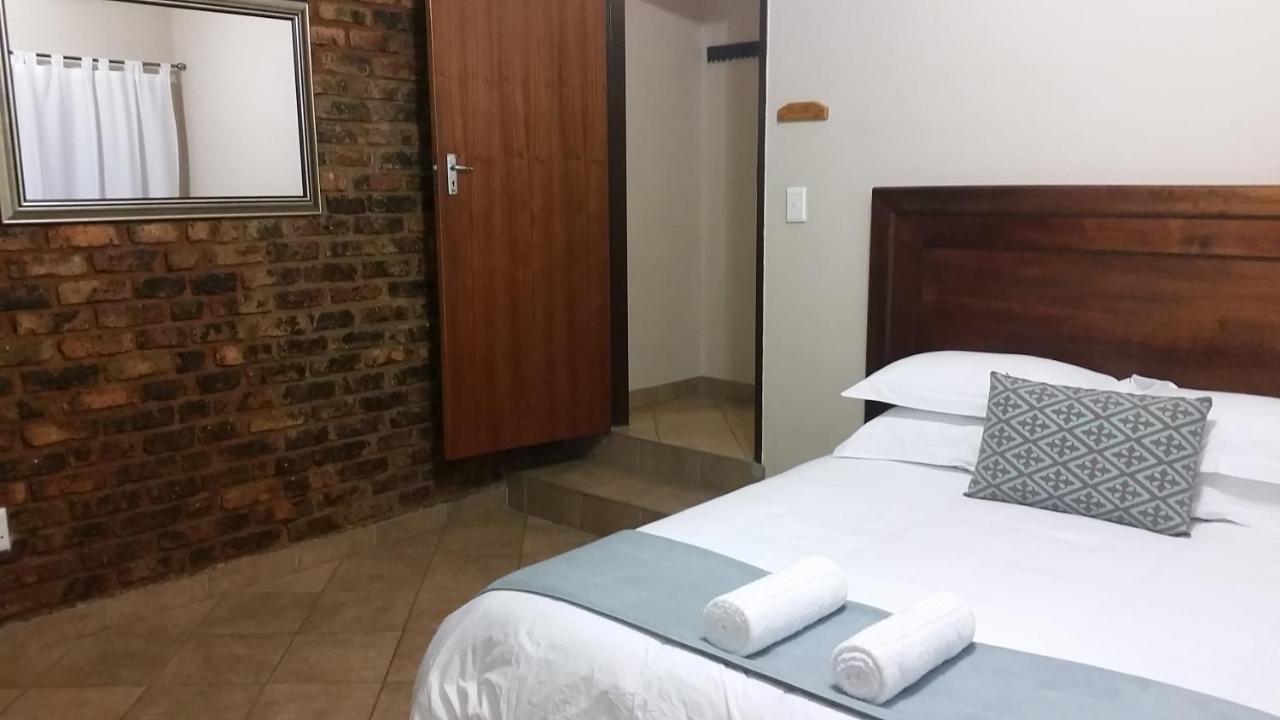 Private Apartments & Biz Stays Pretoria-Noord 外观 照片